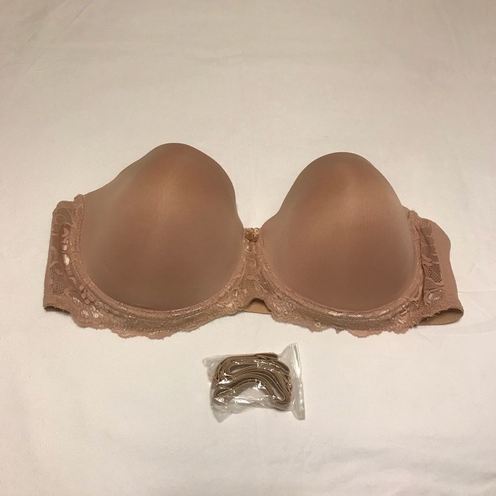 Adjustable/strapless Beige Bra